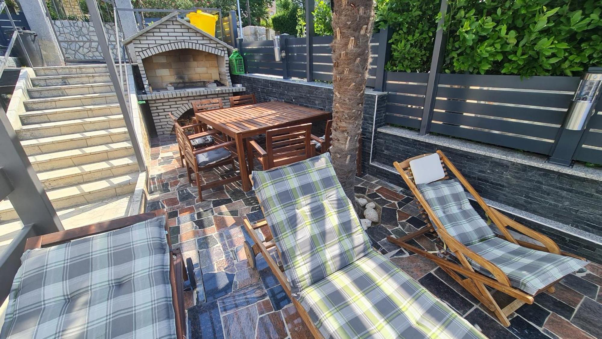 Apartments Blazevic, Heated Pool&Jacuzzi Dramalj Exterior photo