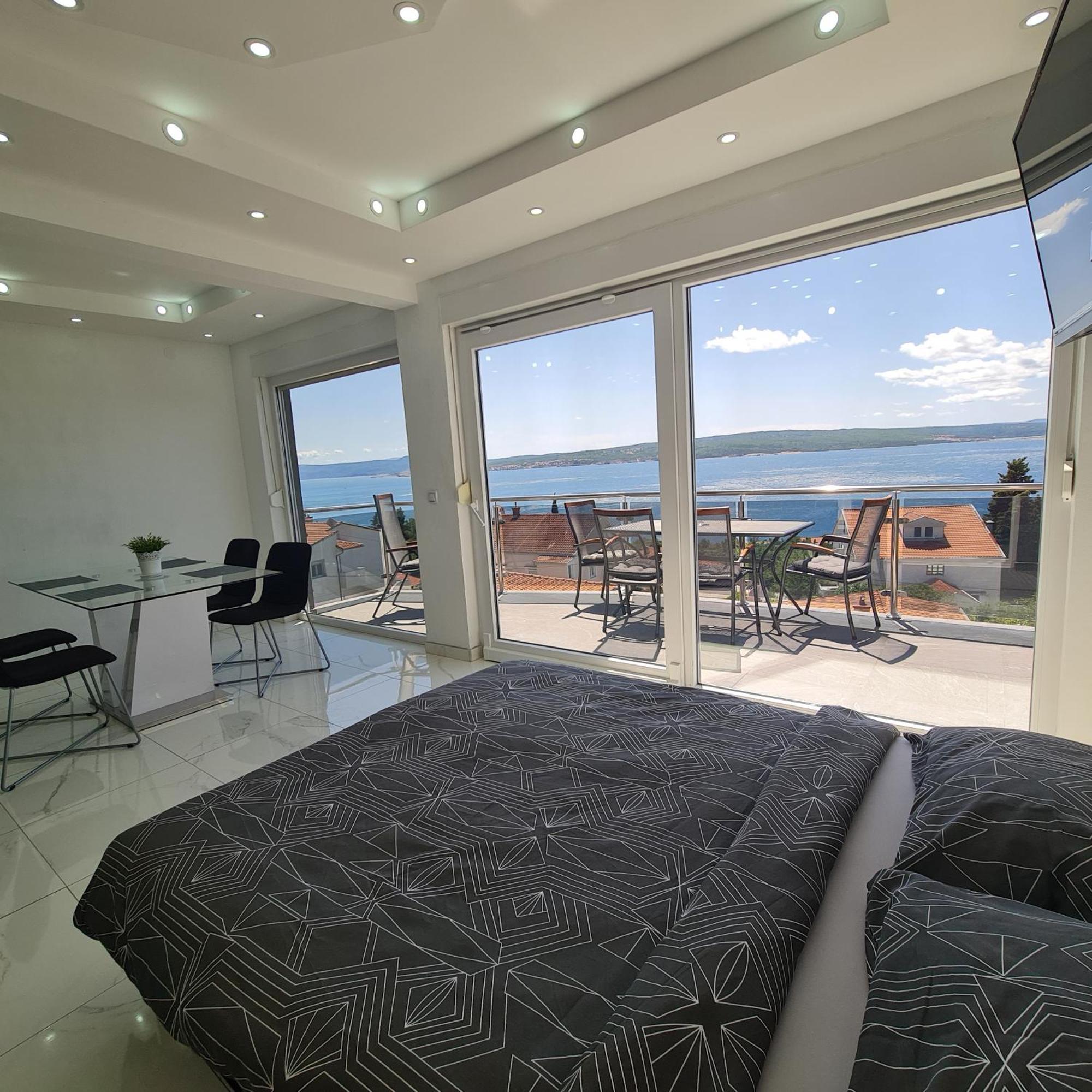 Apartments Blazevic, Heated Pool&Jacuzzi Dramalj Exterior photo