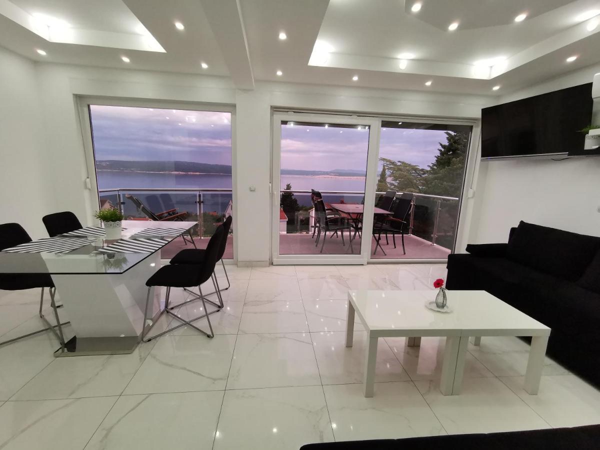 Apartments Blazevic, Heated Pool&Jacuzzi Dramalj Exterior photo